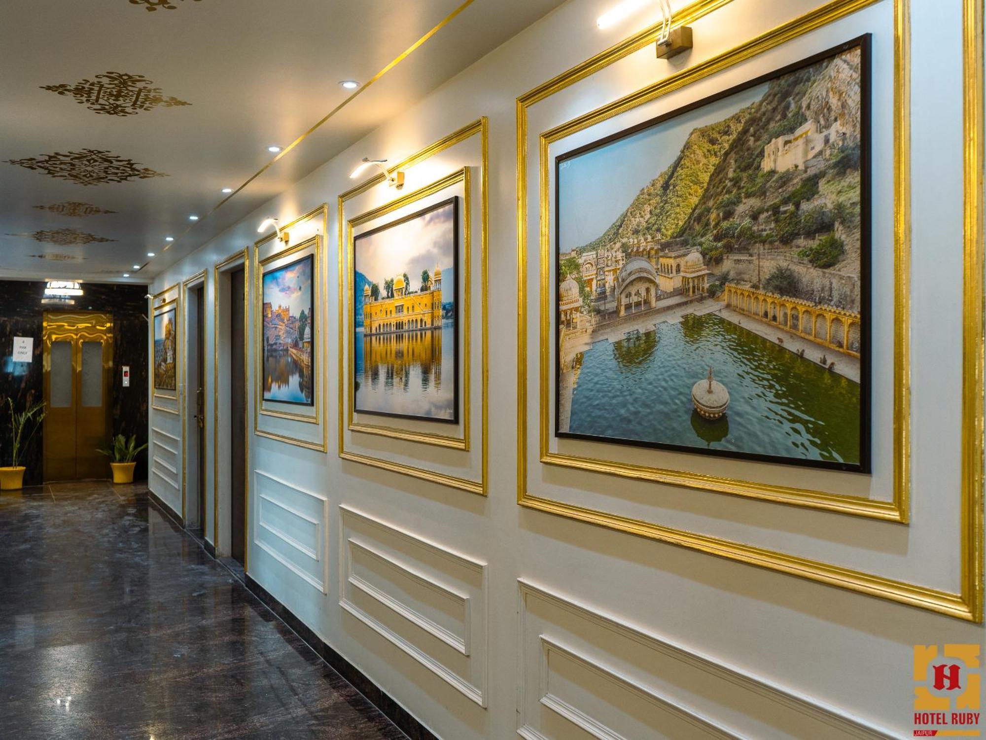 Hotel Ruby Dzsaipur Kültér fotó