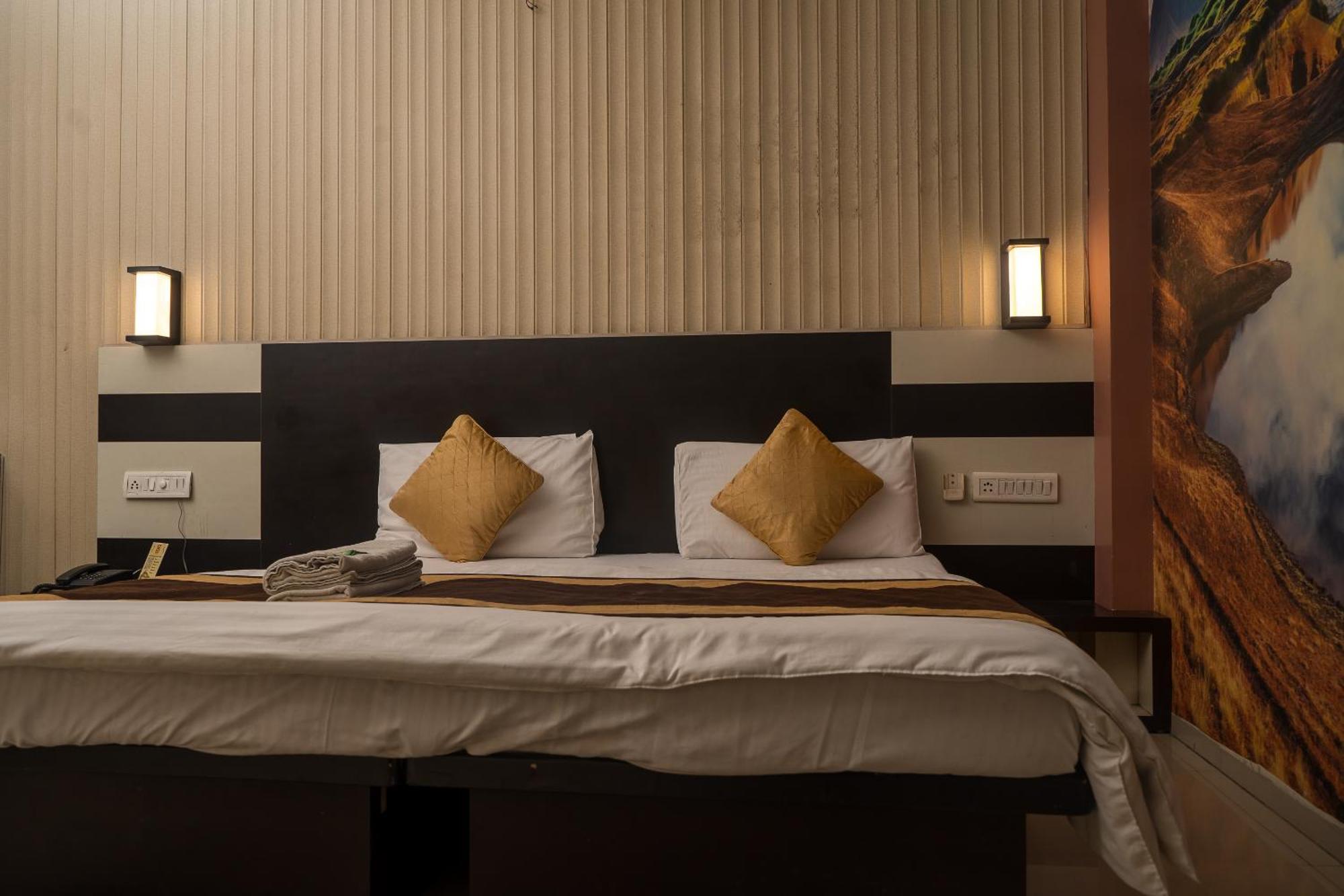 Hotel Ruby Dzsaipur Kültér fotó