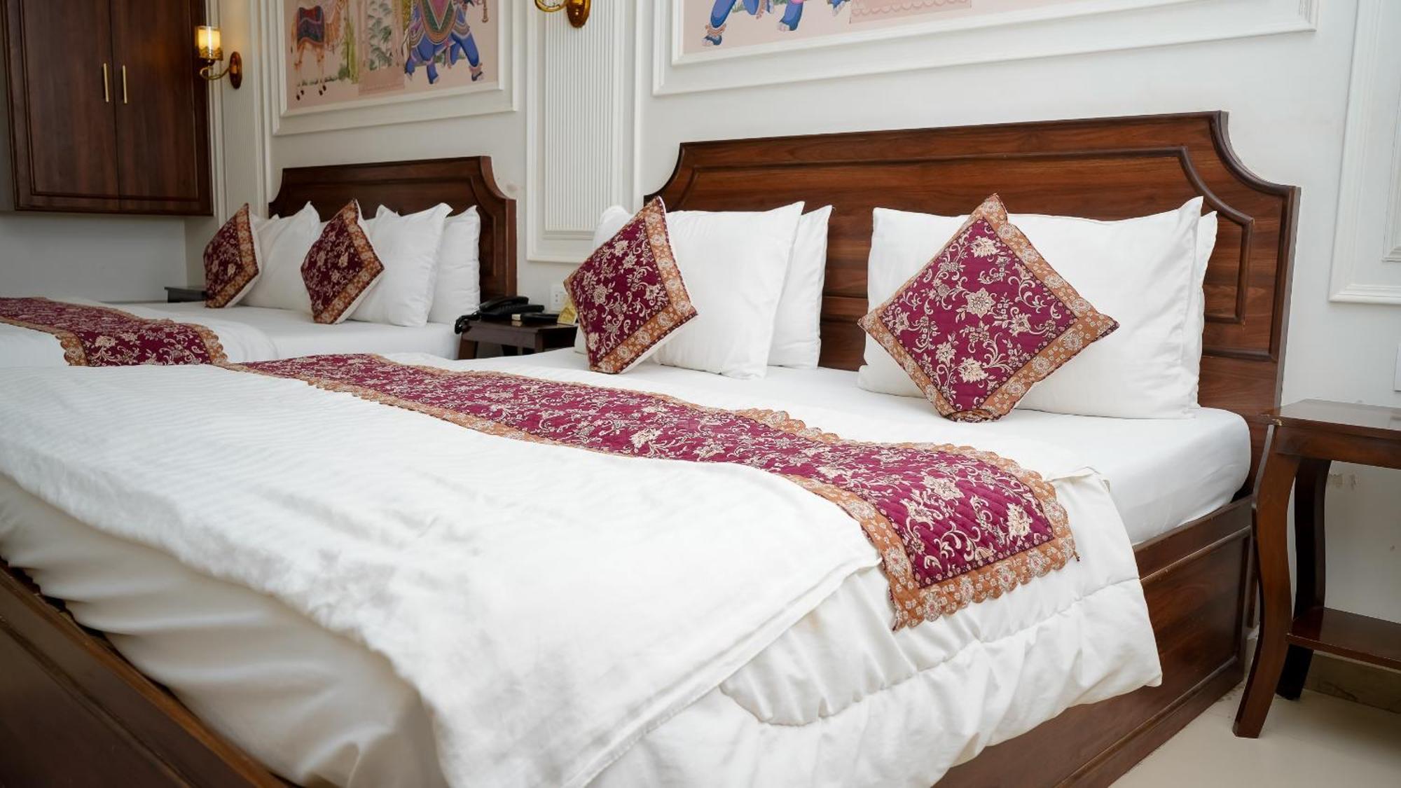 Hotel Ruby Dzsaipur Kültér fotó