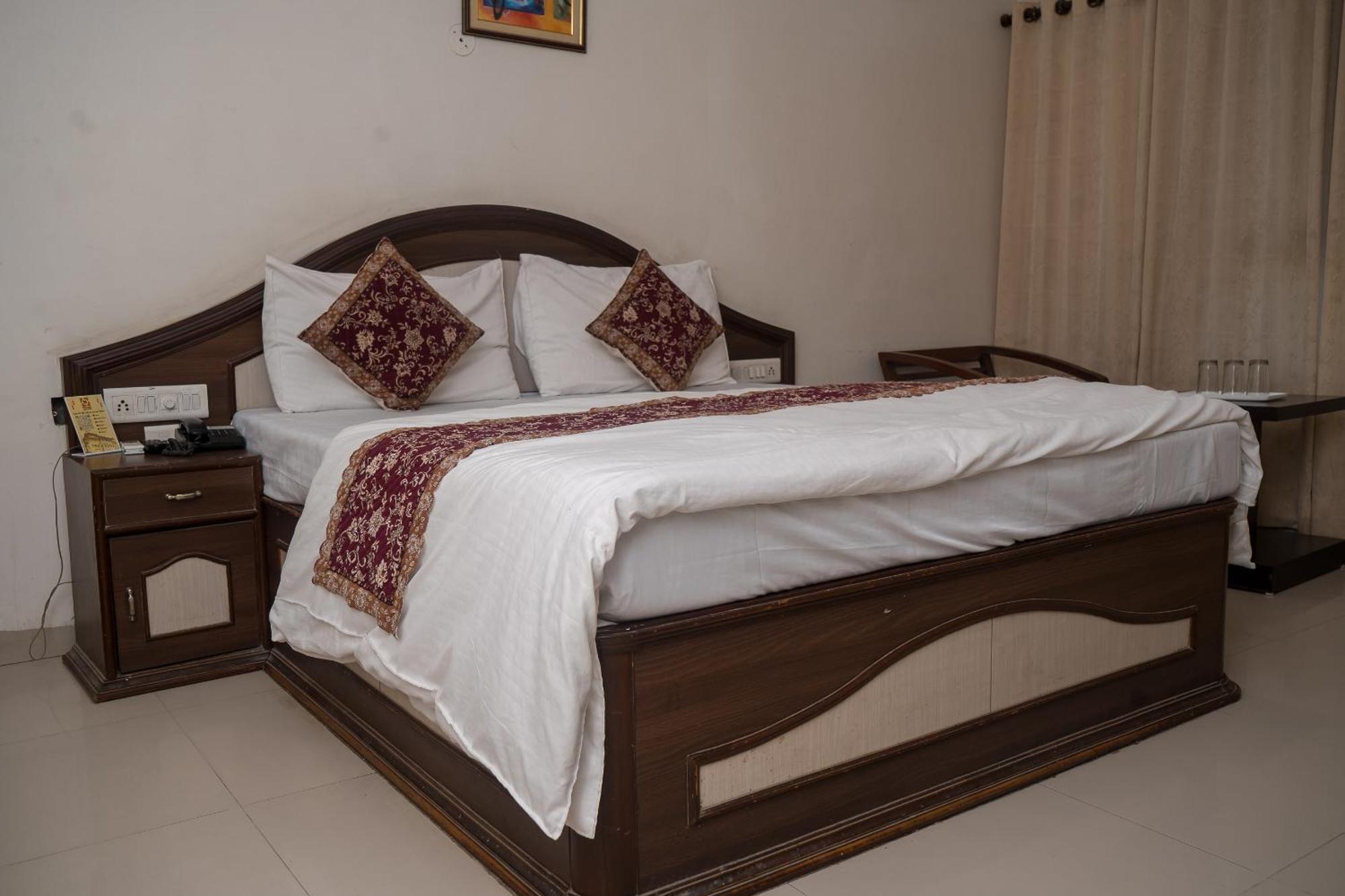 Hotel Ruby Dzsaipur Kültér fotó